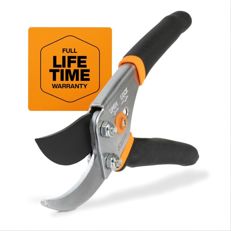 Fiskars Bypass Pruning Shears with Drop-Forged Steel Blade
