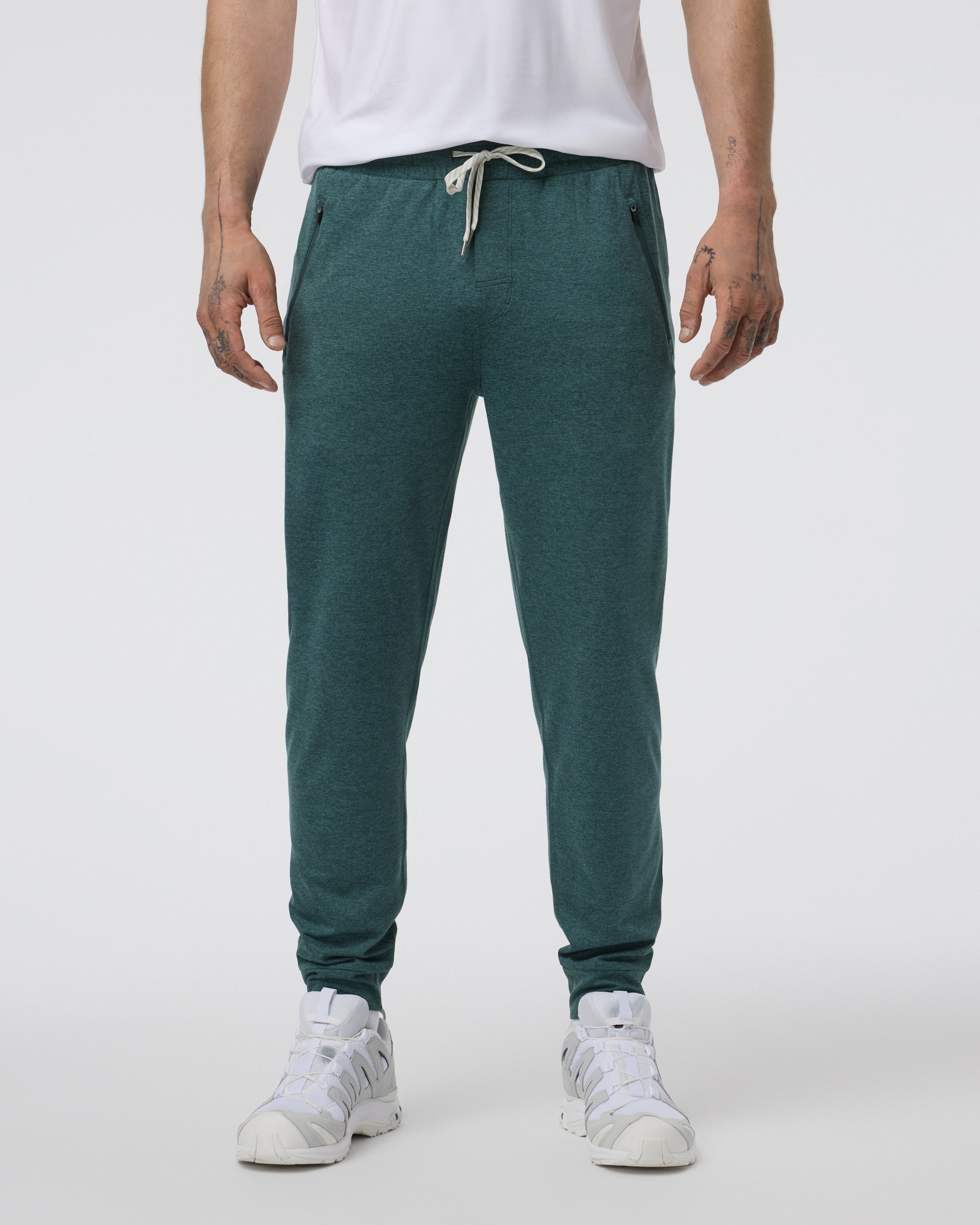 Vuori Men's Ponto Performance Jogger in Deep Sea Heather — DreamKnit tapered fit athletic pants
